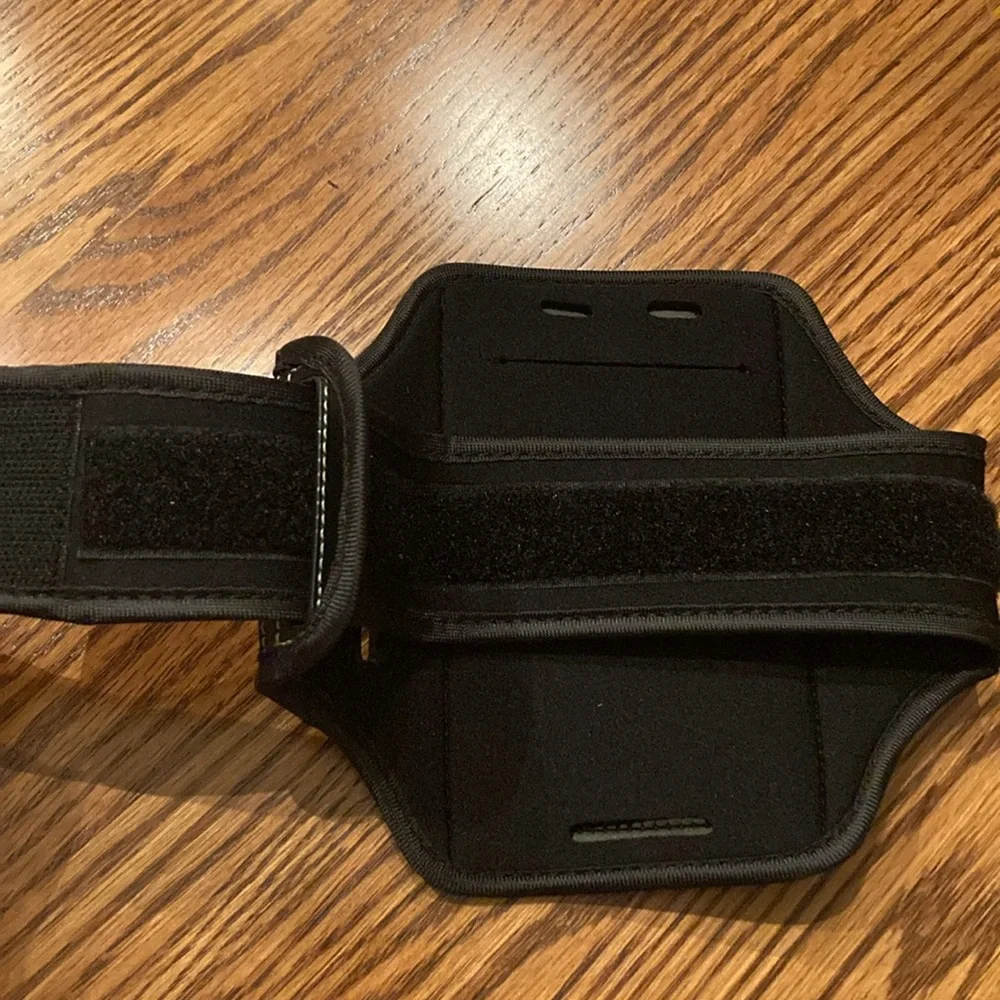 Black Armband Phone Holder